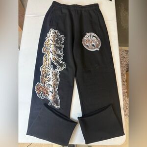 Lost Hills Sweats Medium OS